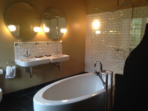 The Battleaxes - Bathroom