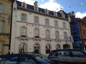 Kings Head Cirencester - Exterior