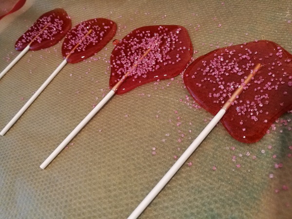 Lollipops setting