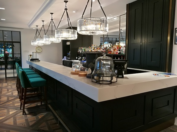 Symonds Restaurant - Bar