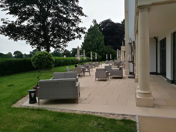 Symonds Restaurant - Terrace