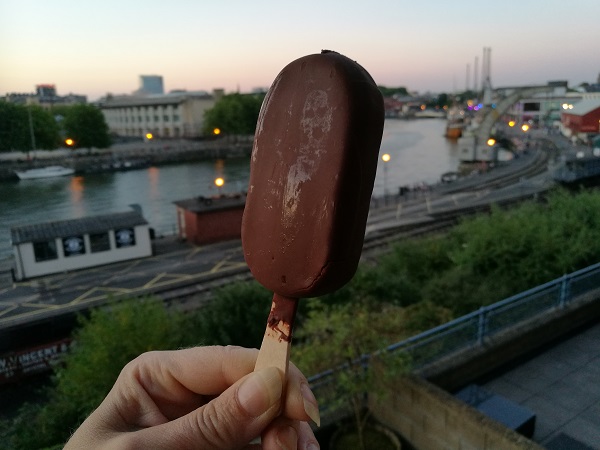MiiRO Chocolate Hazelnut - Ice Cream
