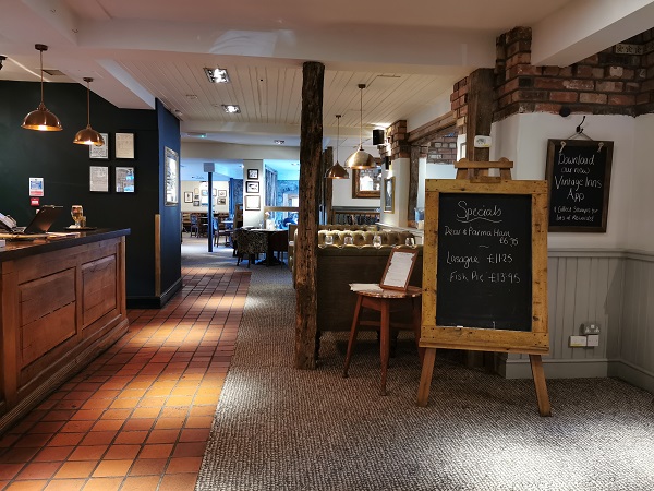 The Brassmill Keynsham - Interior