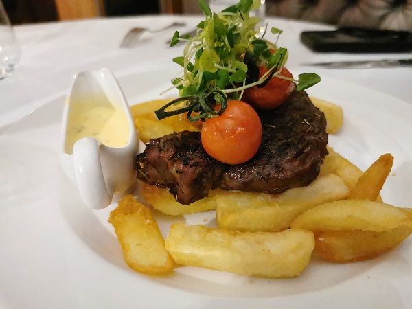 DoubleTree by Hilton Cadbury House Hotel - MPW Steakhouse - Ribeye