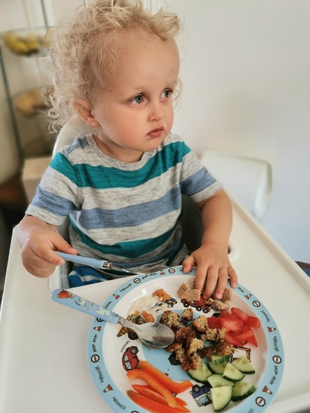 Yossi Foods - toddler eating