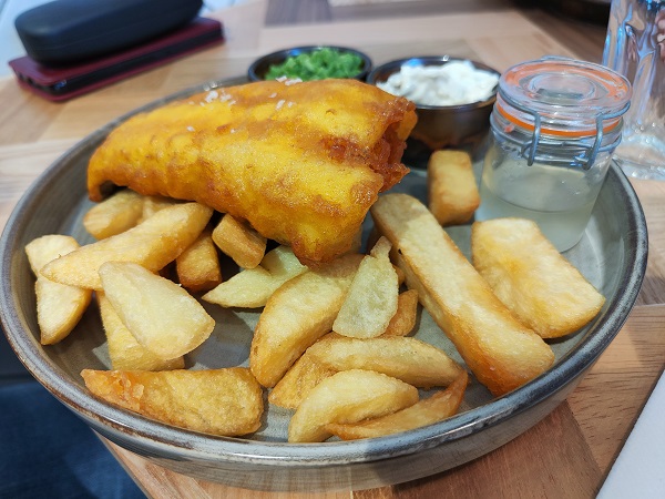 The Maple, Cleeve - Fish and chips