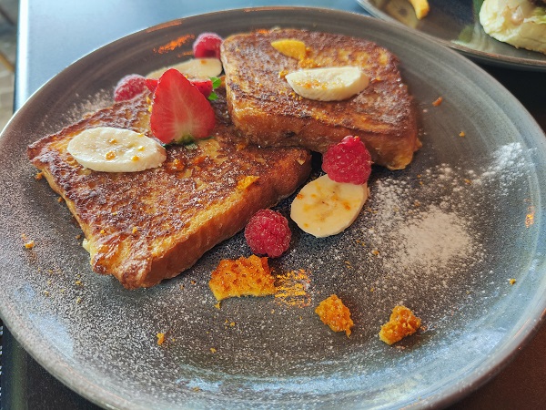 Shore Cafe Bar, Bristol Hotel - Brioche French Toast