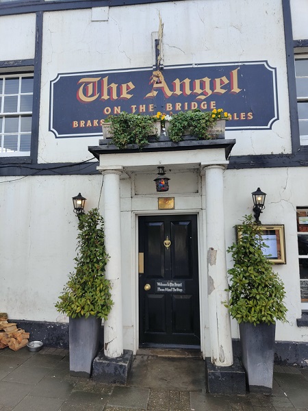 The Angel on the Bridge, Henley-on-Thames - Exterior