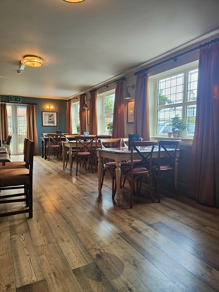 The Rising Sun, Backwell - Interior 2