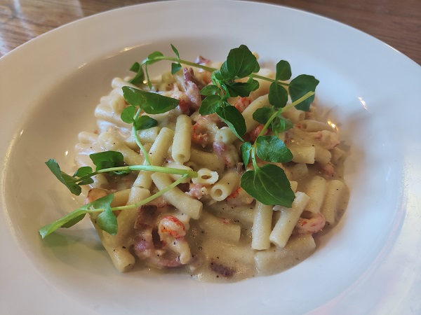 The Old Cannon Brewery, Bury St Edmunds - Crayfish and Black Treacle Bacon Mac and Cheese