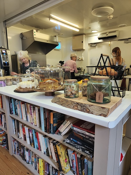 Old School Cafe Bury St Edmunds - Cakes