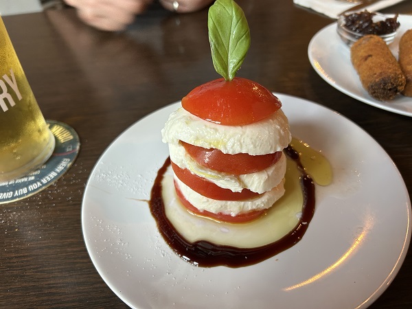 The GRAK, Bristol - Tomato and Mozzarella Salad