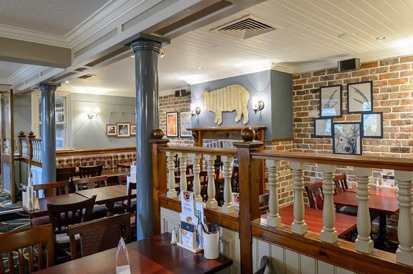 Henbury Arms - Interior