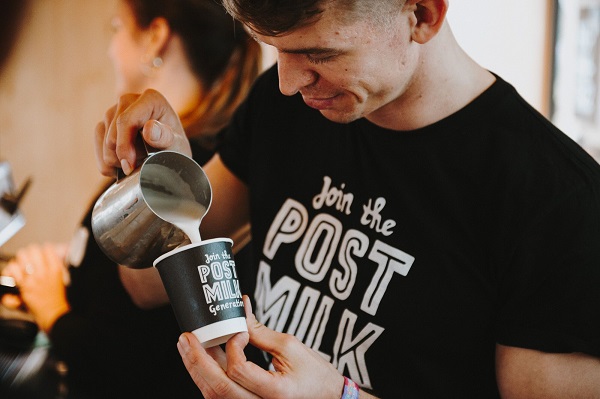 FREE Oatly hot drinks in Bristol for Veganuary