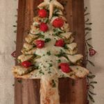 Cheese and pesto puff pastry Christmas tree