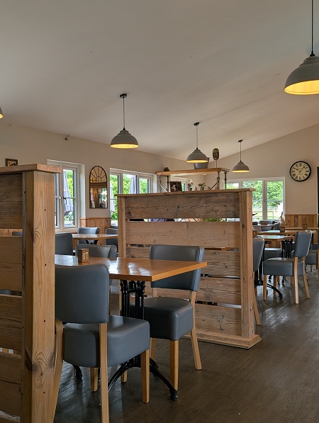 Willow Tree Farm Shop Cafe, Glemsford - Interior