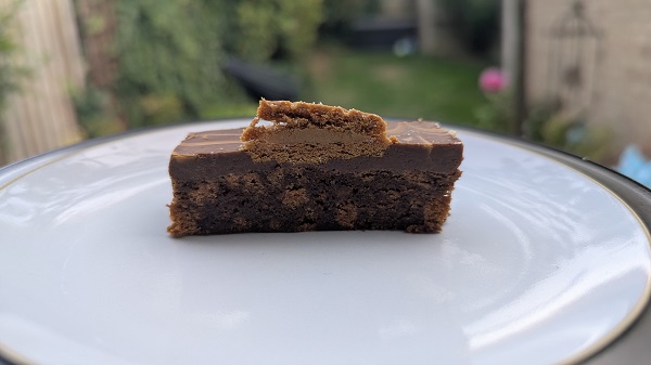 Larett Bakehouse, Bury St Edmunds - Biscoff Slice 2
